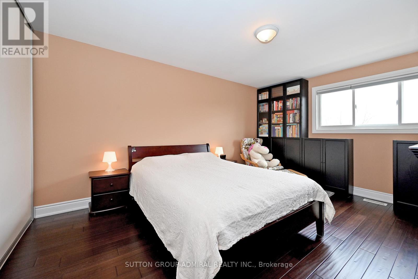 21 Bigham Crescent, Toronto, Ontario  M9C 5C5 - Photo 21 - W13032292