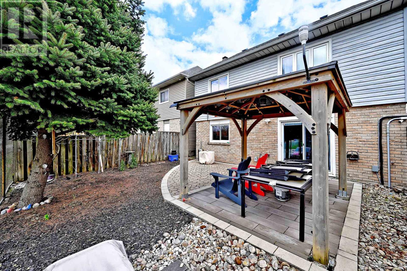 21 Bigham Crescent, Toronto, Ontario  M9C 5C5 - Photo 42 - W13032292