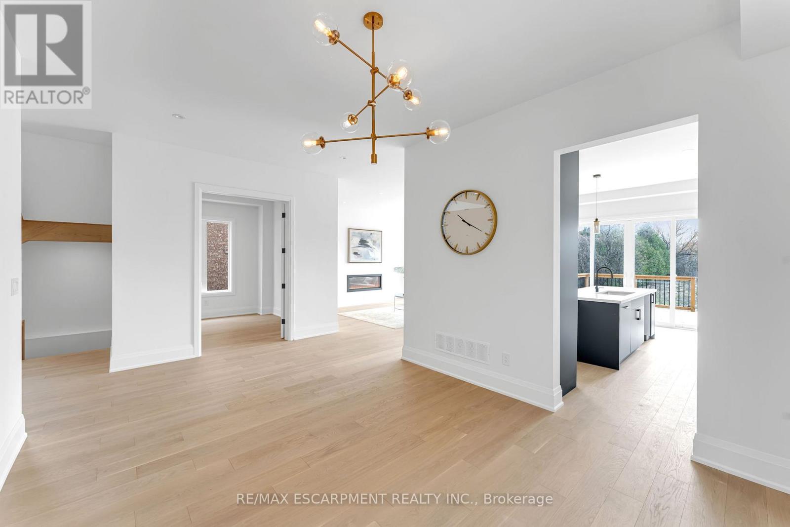 2350 Eighth Line, Oakville, Ontario  L6H 7E6 - Photo 10 - W13032326