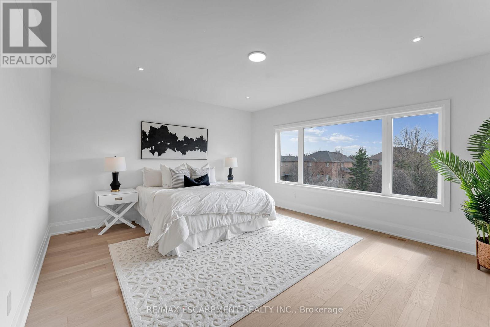 2350 Eighth Line, Oakville, Ontario  L6H 7E6 - Photo 27 - W13032326