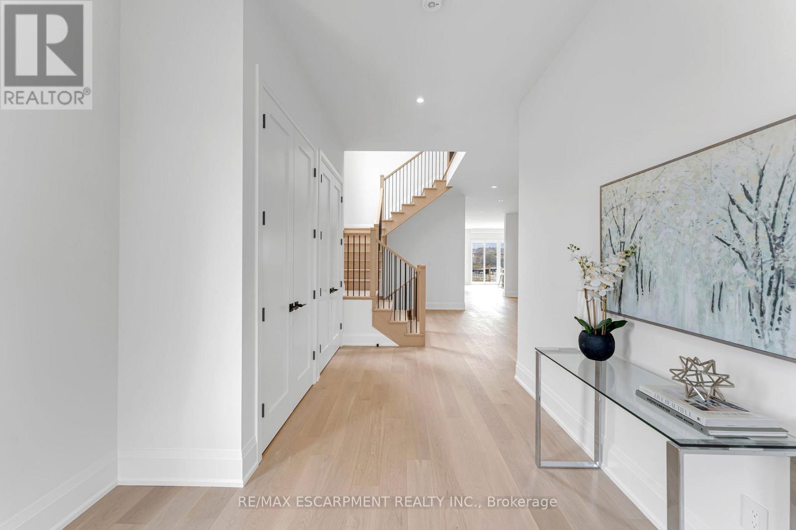 2350 Eighth Line, Oakville, Ontario  L6H 7E6 - Photo 3 - W13032326