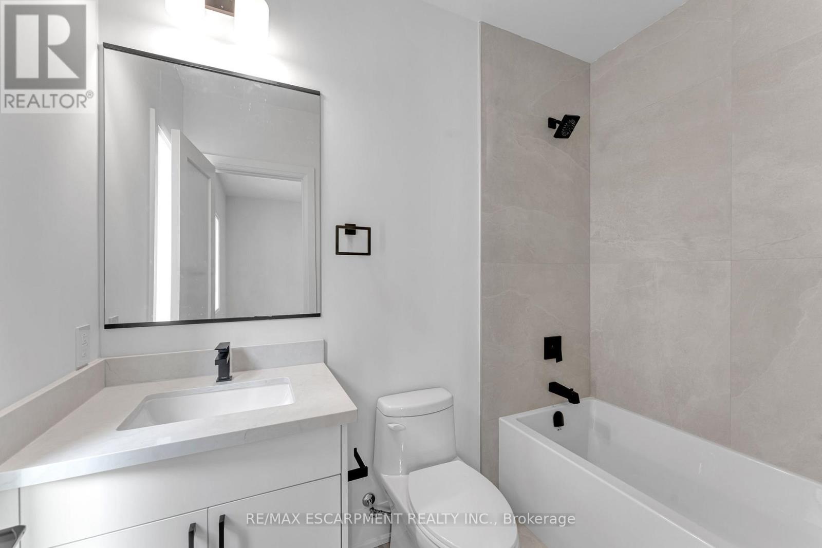 2350 Eighth Line, Oakville, Ontario  L6H 7E6 - Photo 36 - W13032326