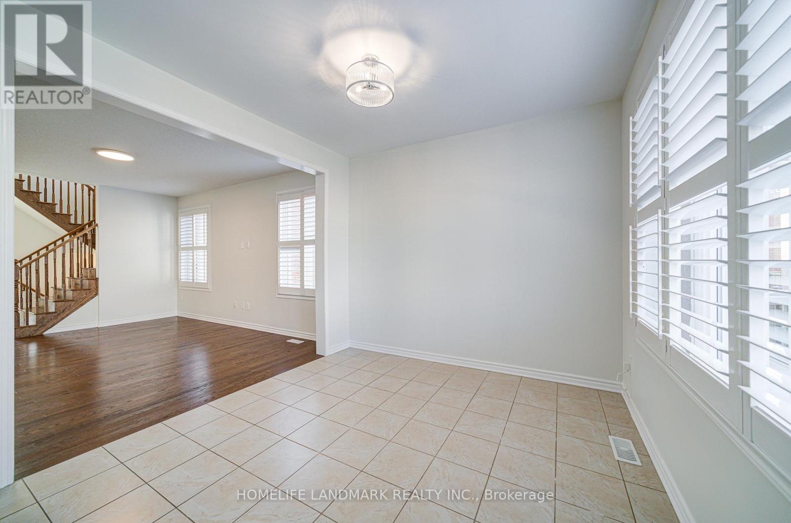 1391 Whitney Terrace, Milton, Ontario  L9E 0B8 - Photo 7 - W13032336