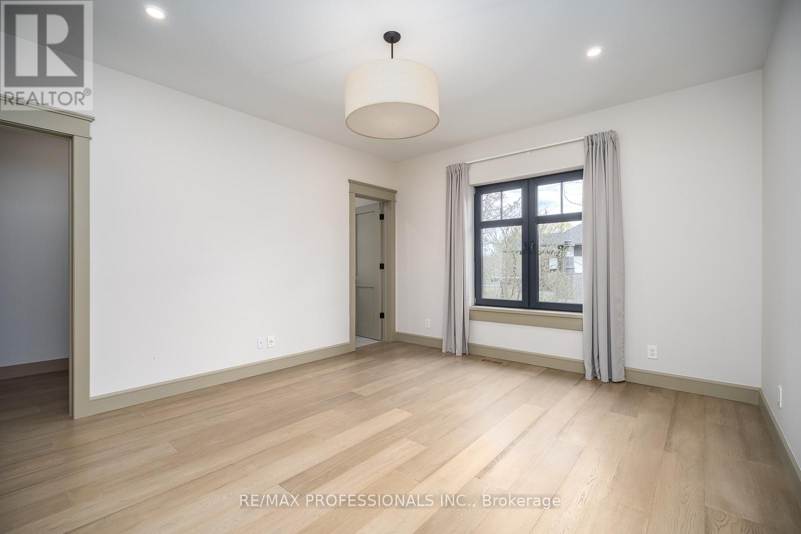 1039 Lorne Park Road, Mississauga, Ontario  L5H 2Z9 - Photo 33 - W13032352