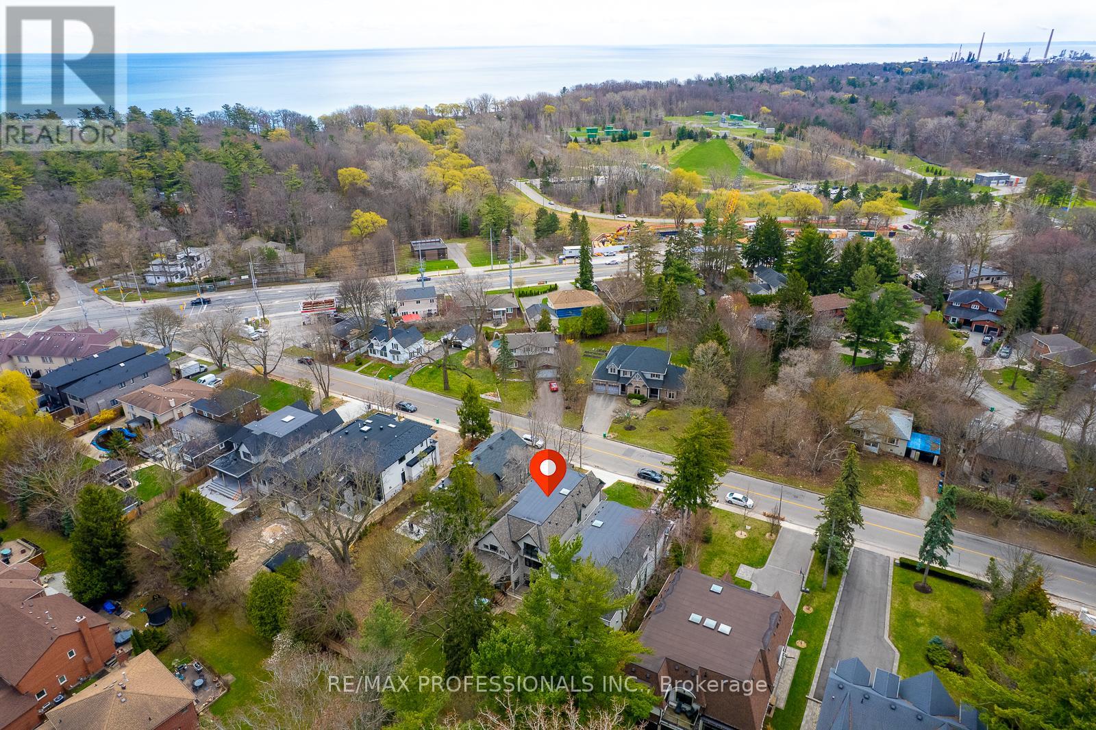 1039 Lorne Park Road, Mississauga, Ontario  L5H 2Z9 - Photo 49 - W13032352