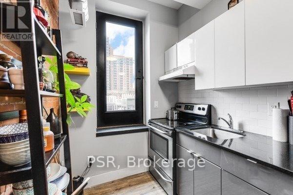 309 - 2870 Dundas Street W, Toronto, Ontario  M6P 1Y8 - Photo 7 - W13032366