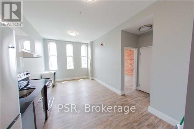 303 - 2870 Dundas Street W, Toronto, Ontario  M6P 1Y8 - Photo 3 - W13032376