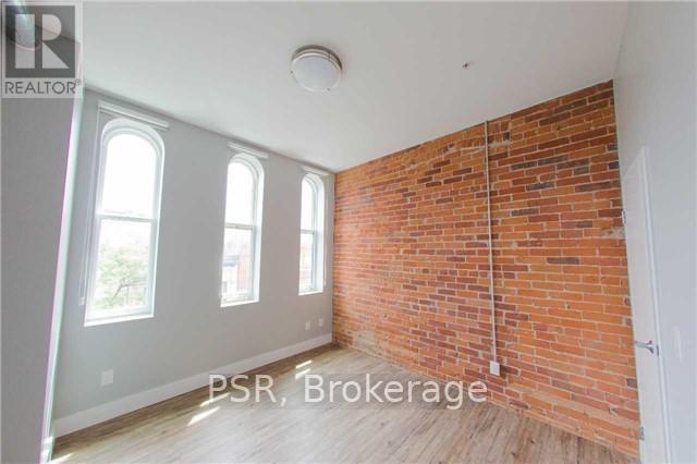 303 - 2870 Dundas Street W, Toronto, Ontario  M6P 1Y8 - Photo 4 - W13032376