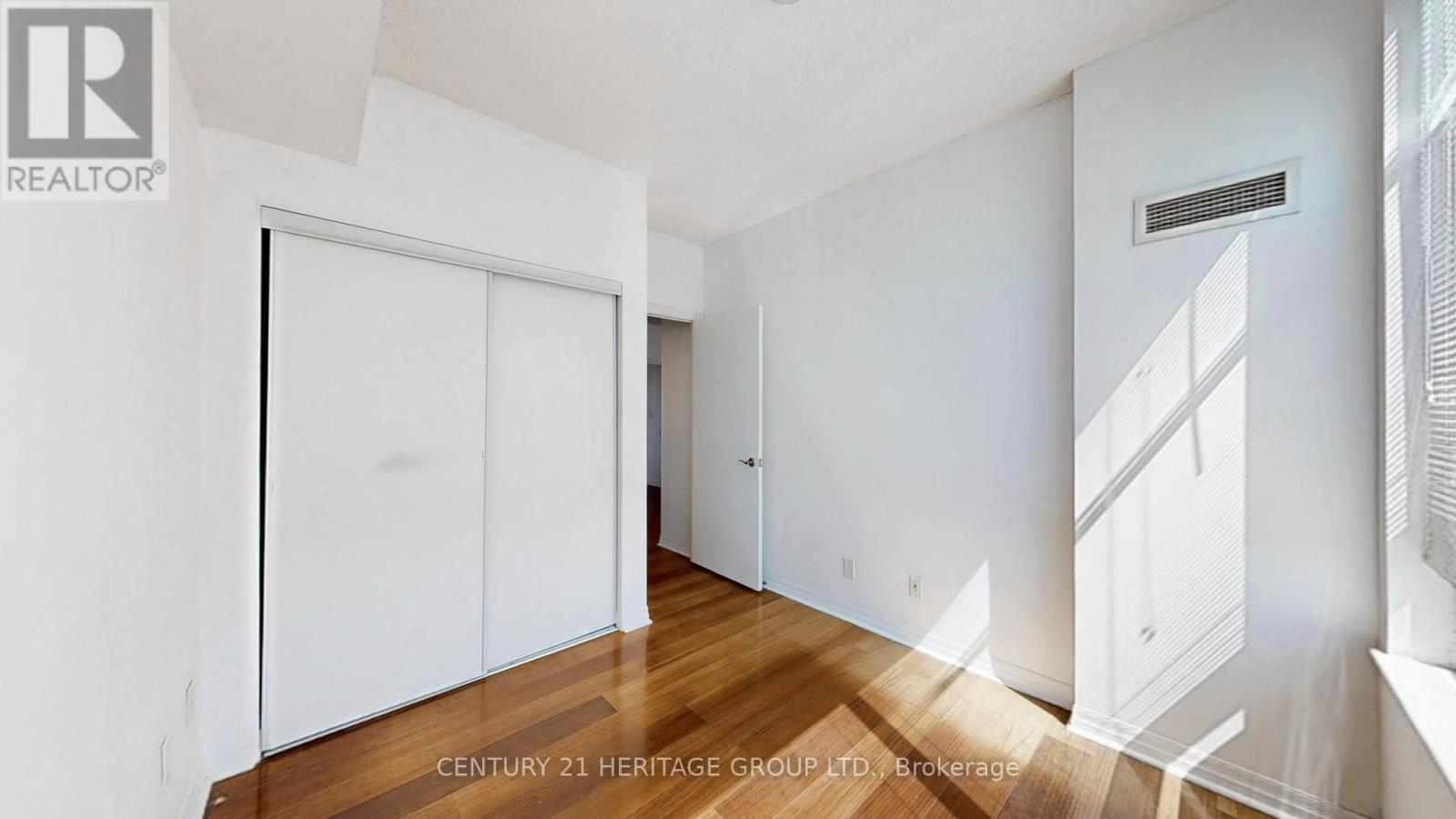 405 - 1359 Rathburn Road E, Mississauga, Ontario  L4W 5P7 - Photo 26 - W13032398