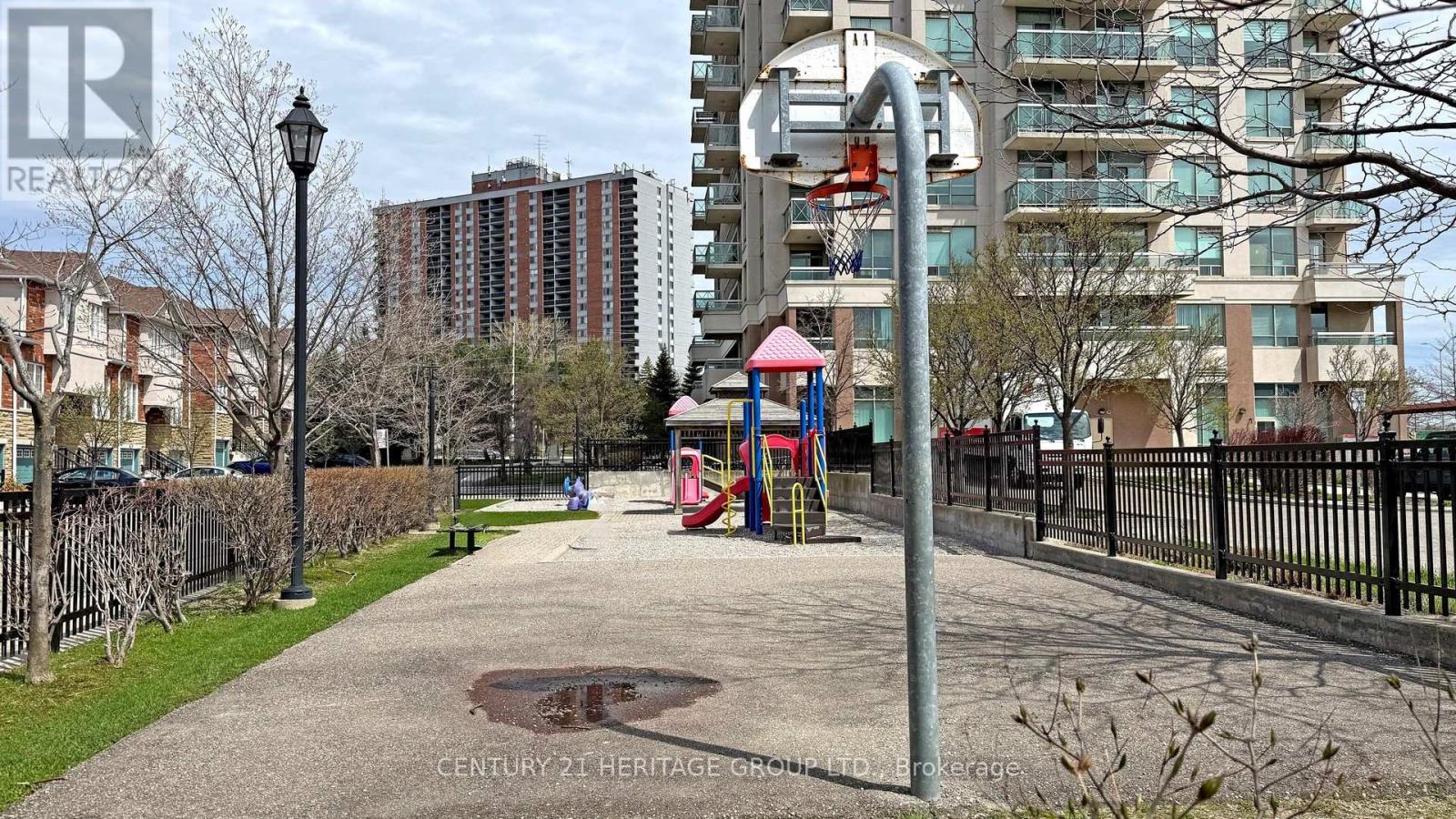 405 - 1359 Rathburn Road E, Mississauga, Ontario  L4W 5P7 - Photo 45 - W13032398