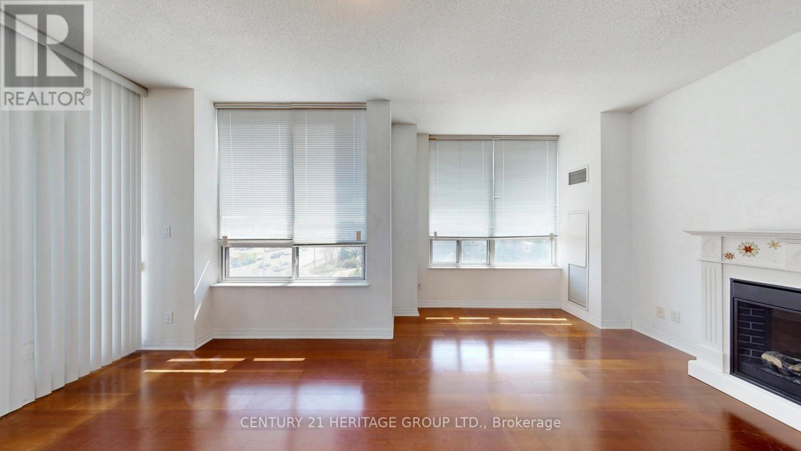 405 - 1359 Rathburn Road E, Mississauga, Ontario  L4W 5P7 - Photo 8 - W13032398