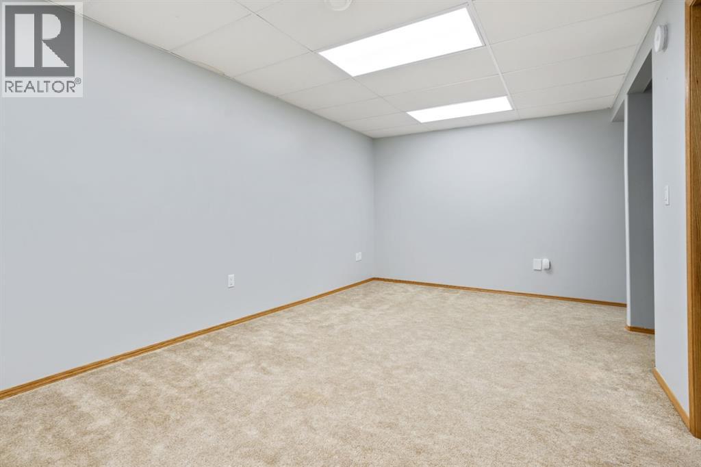 7601 41 Avenue, Camrose, Alberta  T4V 4C7 - Photo 23 - A2285531