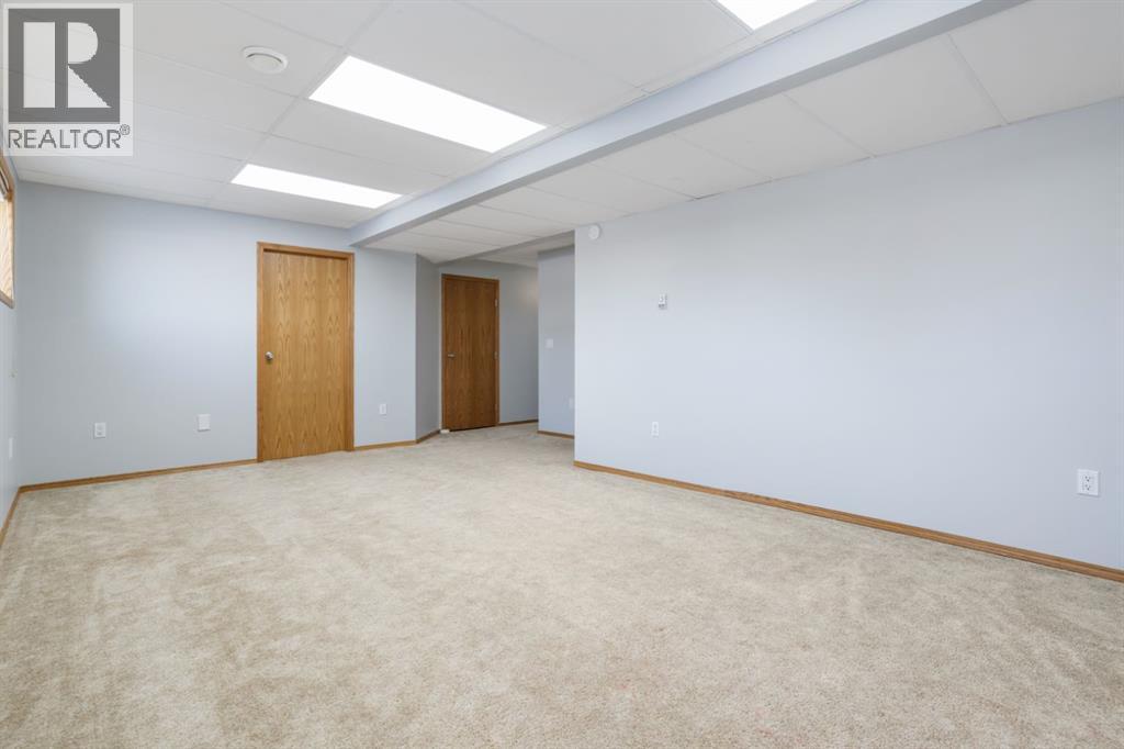 7601 41 Avenue, Camrose, Alberta  T4V 4C7 - Photo 25 - A2285531