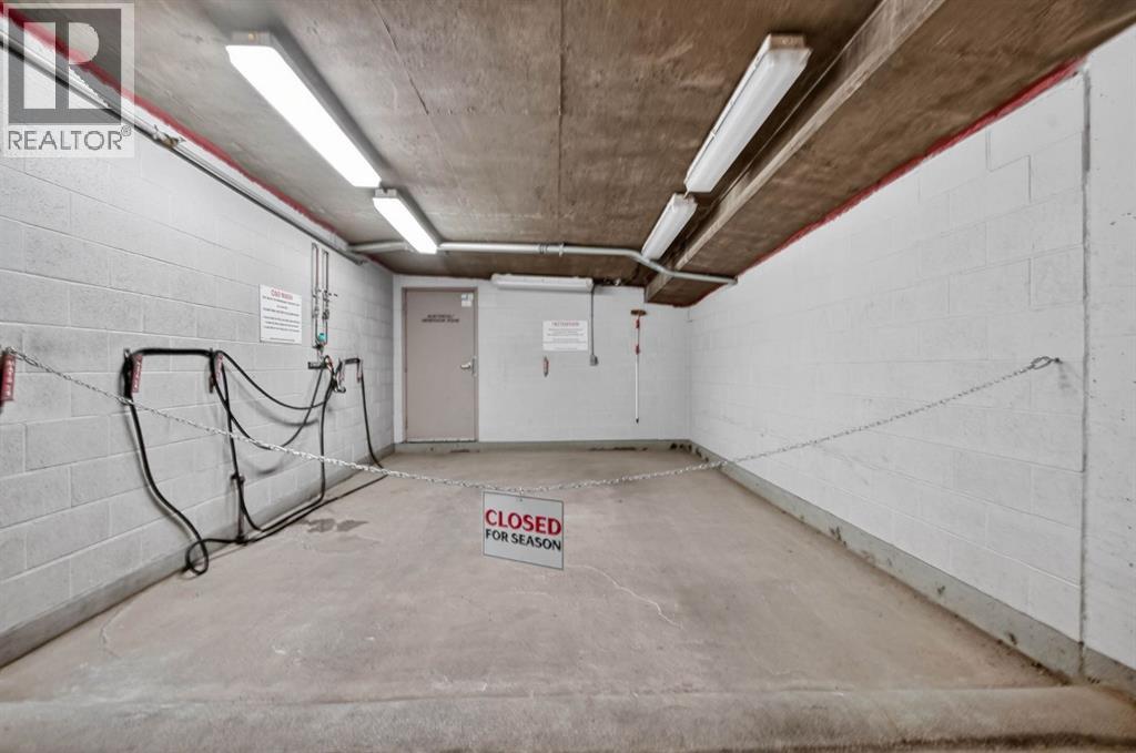 110, 1718 14 Avenue NW, Calgary, Alberta  T2N 4Y7 - Photo 45 - A2293756