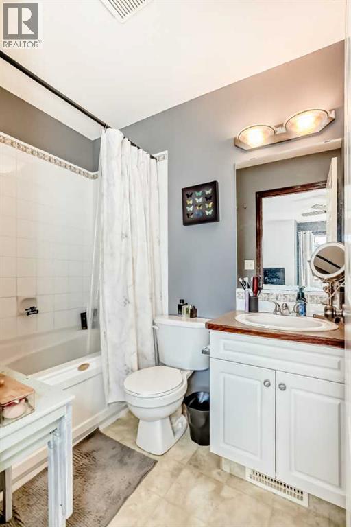 69 Abel Close, Red Deer, Alberta  T4R 2Y2 - Photo 15 - A2300797