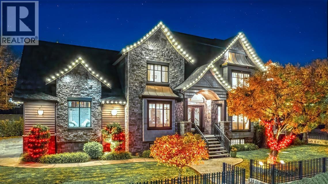 841 Rochester Avenue, Coquitlam, British Columbia  V3K 2W4 - Photo 2 - R3113655