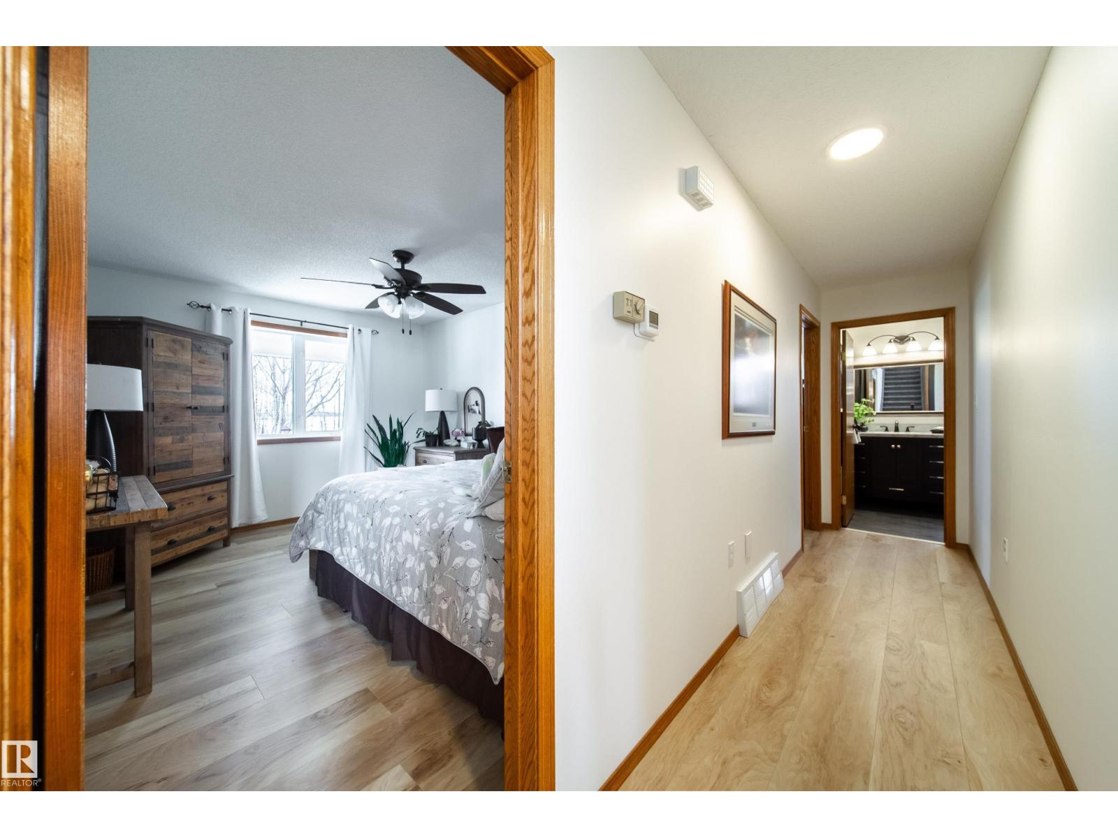 54431 Ste. Anne Tr, Rural Lac Ste. Anne County, Alberta  T0A 0A0 - Photo 16 - E4483576