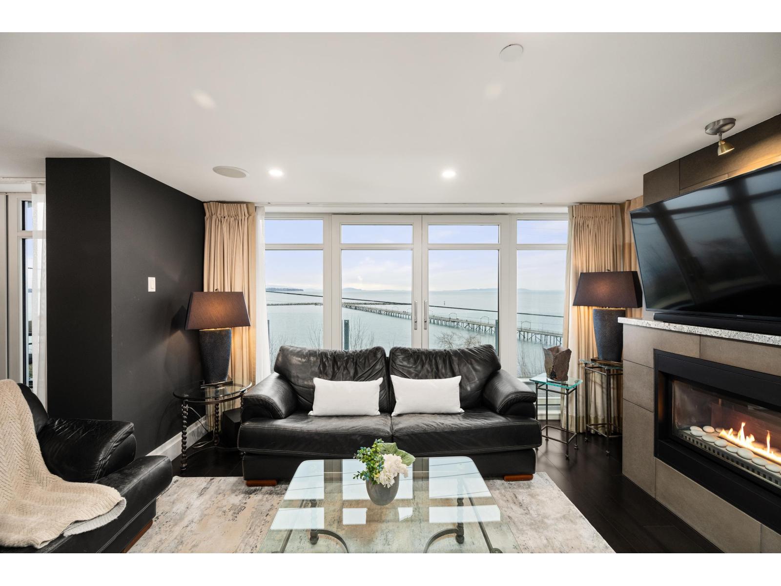 201 15097 Marine Drive, White Rock, British Columbia  V4B 1C5 - Photo 2 - R3099696