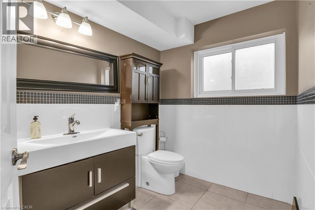 197 Autumn Hill Crescent, Kitchener, Ontario  N2N 1K9 - Photo 14 - 40823192