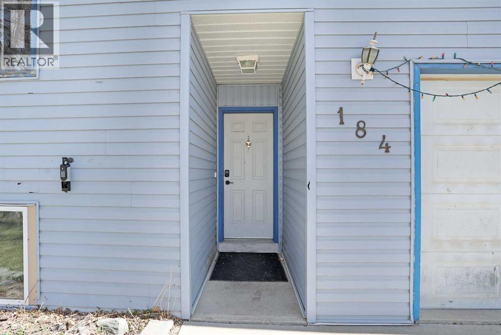 184 Upland Boulevard W, Brooks, Alberta  T1R 0R1 - Photo 5 - A2302379