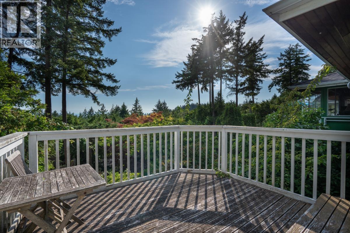 4415 Woodcrest Road, West Vancouver, British Columbia  V7S 2W2 - Photo 38 - R3081379