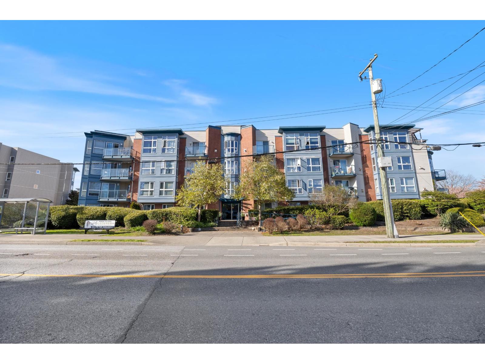 202 20277 53 Avenue, Langley, British Columbia  V3A 3V2 - Photo 1 - R3110476