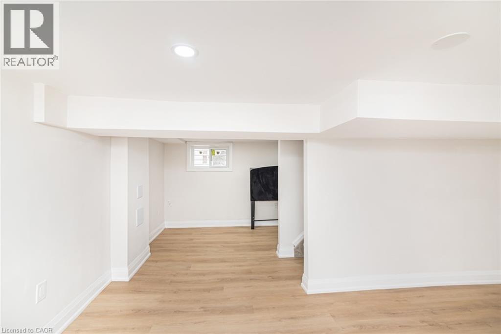 297 Britannia Avenue, Hamilton, Ontario  L8H 1Y2 - Photo 37 - 40823208