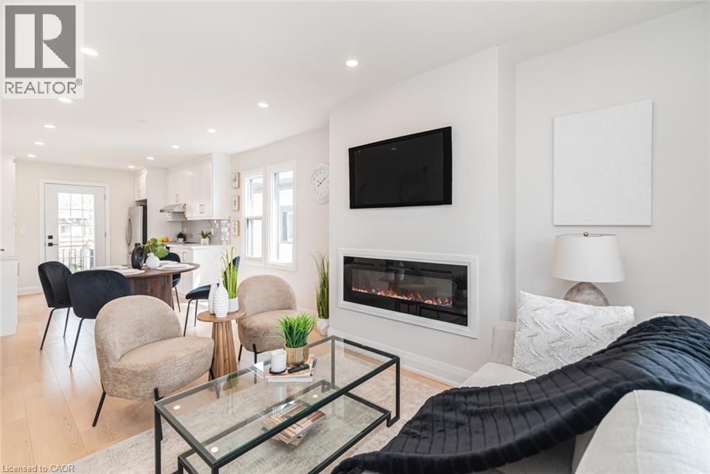 297 Britannia Avenue, Hamilton, Ontario  L8H 1Y2 - Photo 8 - 40823208