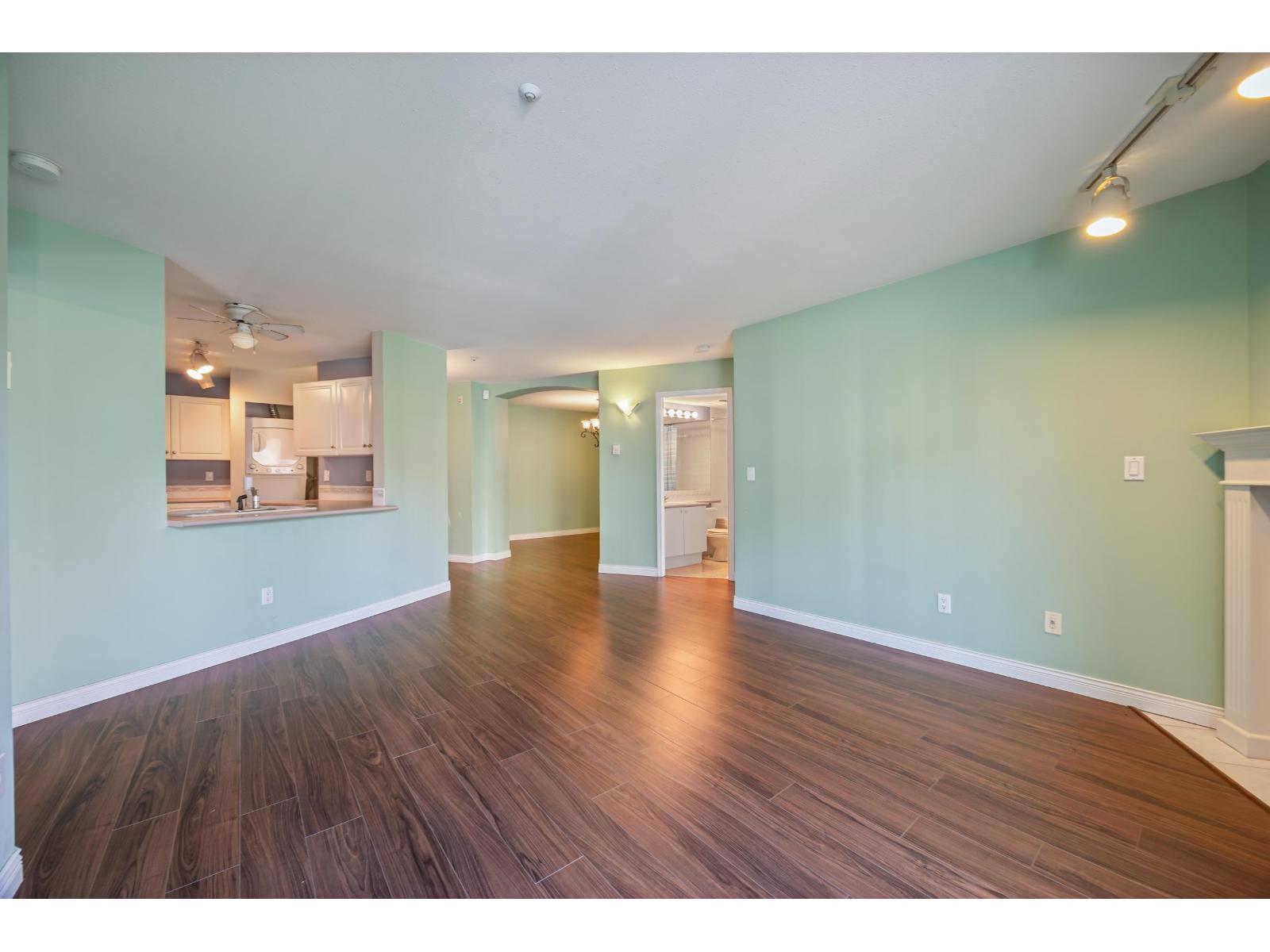 202 20277 53 Avenue, Langley, British Columbia  V3A 3V2 - Photo 10 - R3110476