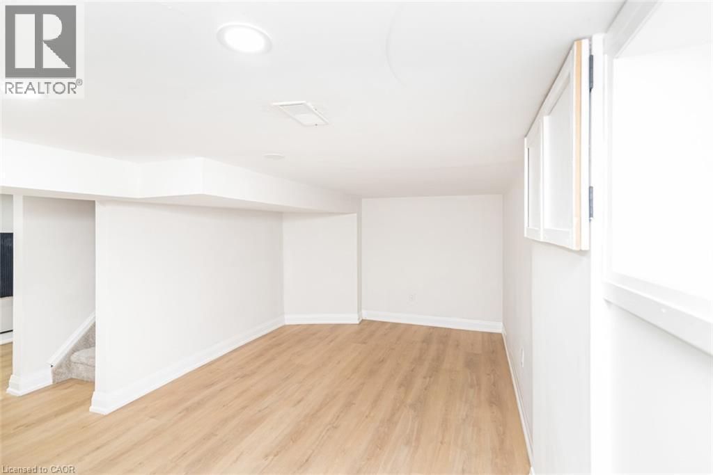 297 Britannia Avenue, Hamilton, Ontario  L8H 1Y2 - Photo 39 - 40823208