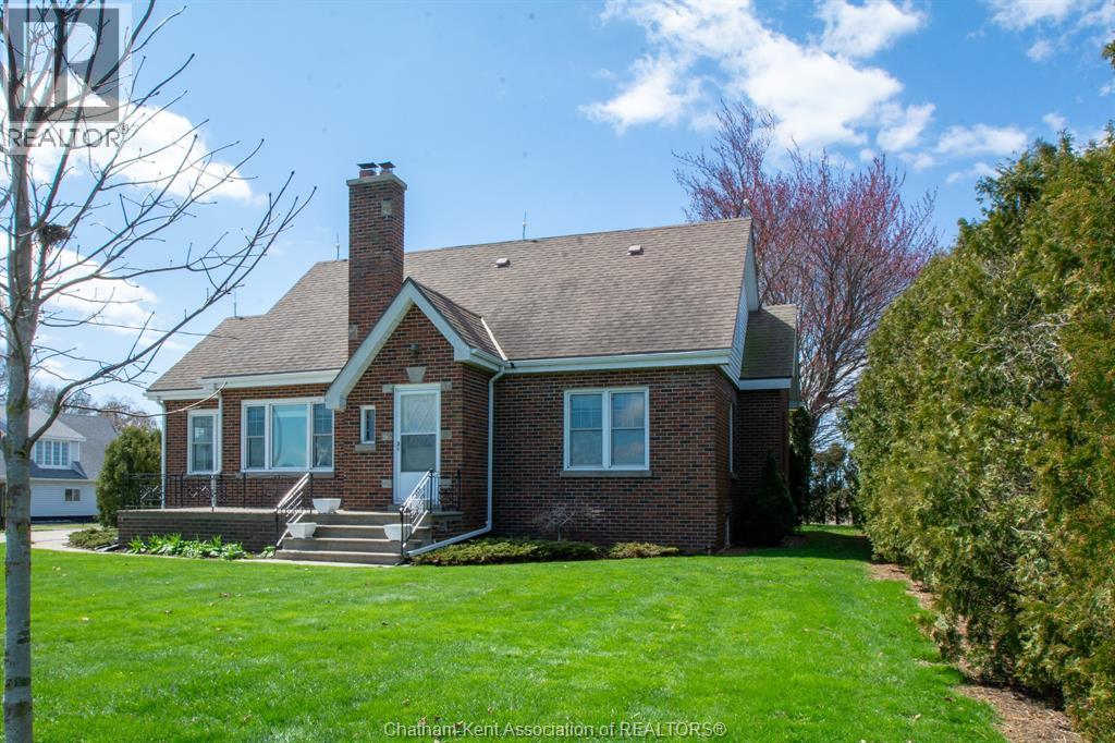 18336 Erieau Road, Blenheim, Ontario  N0P 1A0 - Photo 3 - 26008325