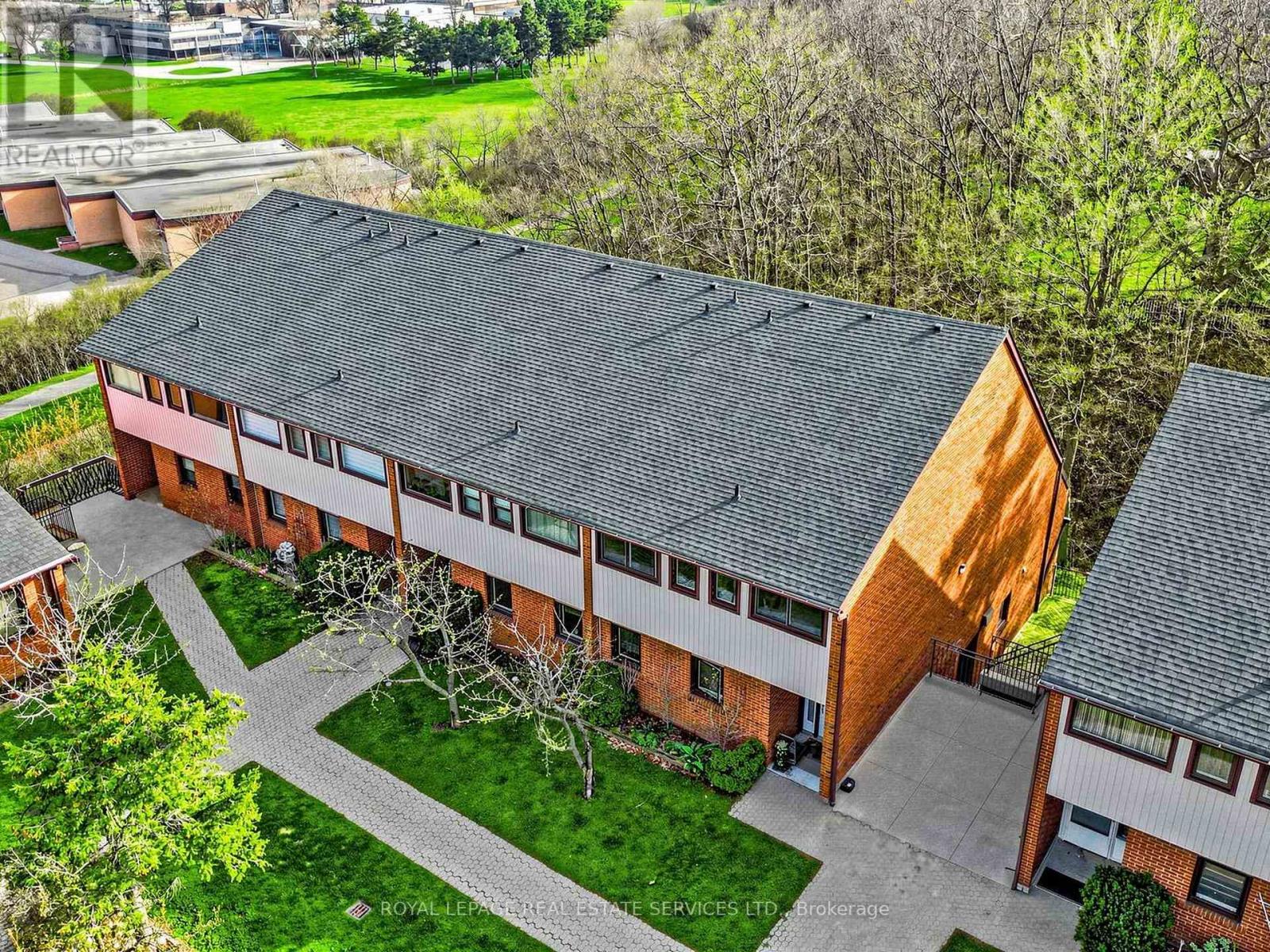 21 - 530 Falgarwood Drive, Oakville, Ontario  L6H 1N3 - Photo 34 - W13018532