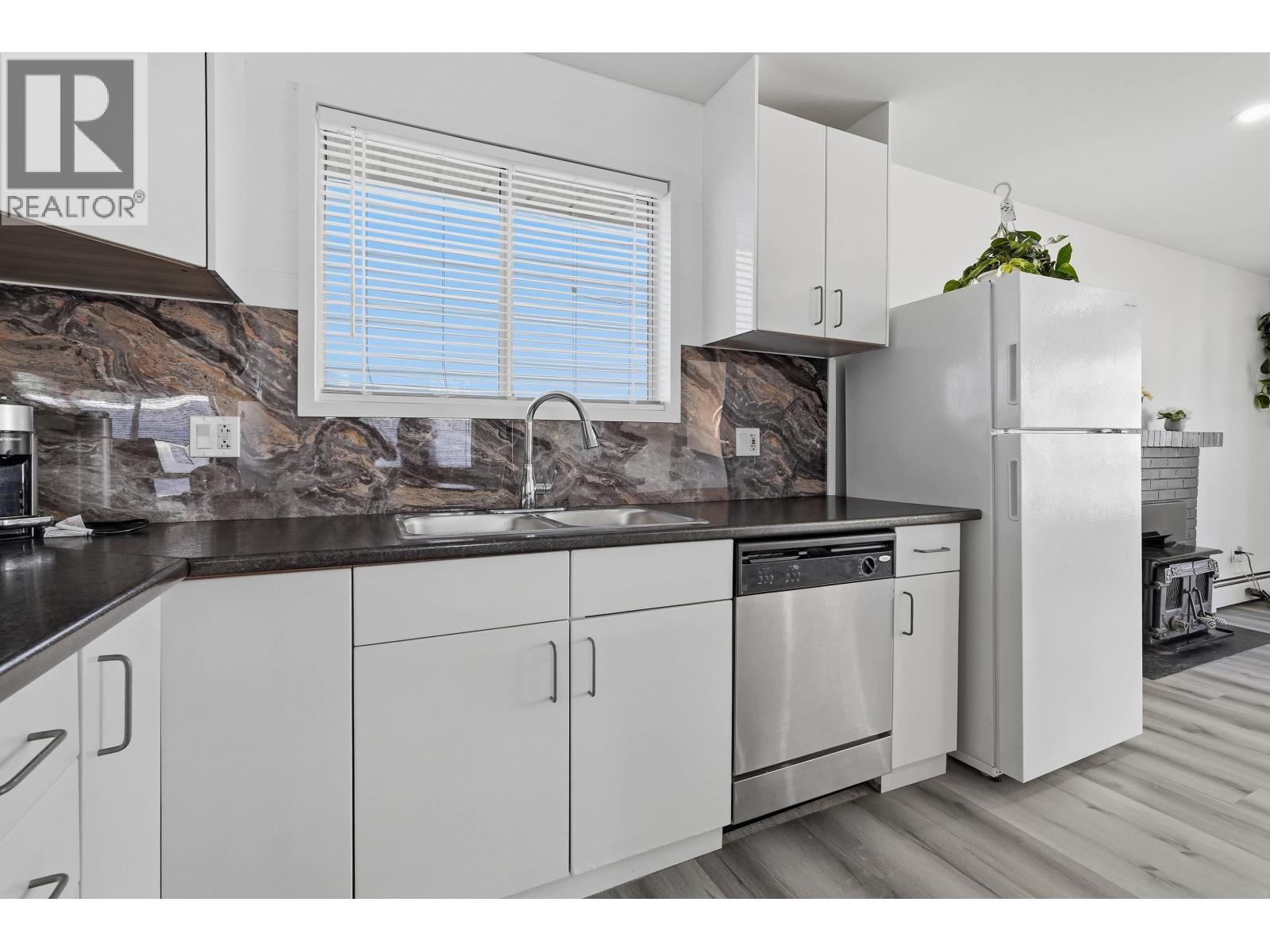 2342 Kelly Avenue, Port Coquitlam, British Columbia  V3C 1Y2 - Photo 13 - R3114511