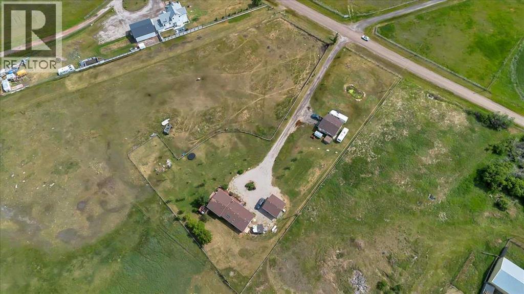233076 Range Road 245, Rural Wheatland County, Alberta  T1P 1J6 - Photo 6 - A2303772