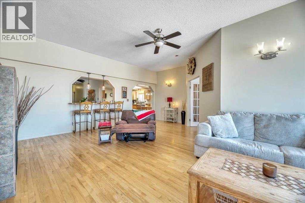 233076 Range Road 245, Rural Wheatland County, Alberta  T1P 1J6 - Photo 19 - A2303772