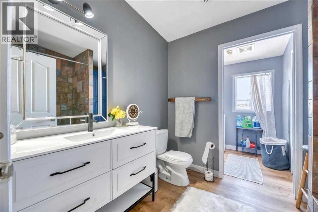 233076 Range Road 245, Rural Wheatland County, Alberta  T1P 1J6 - Photo 26 - A2303772