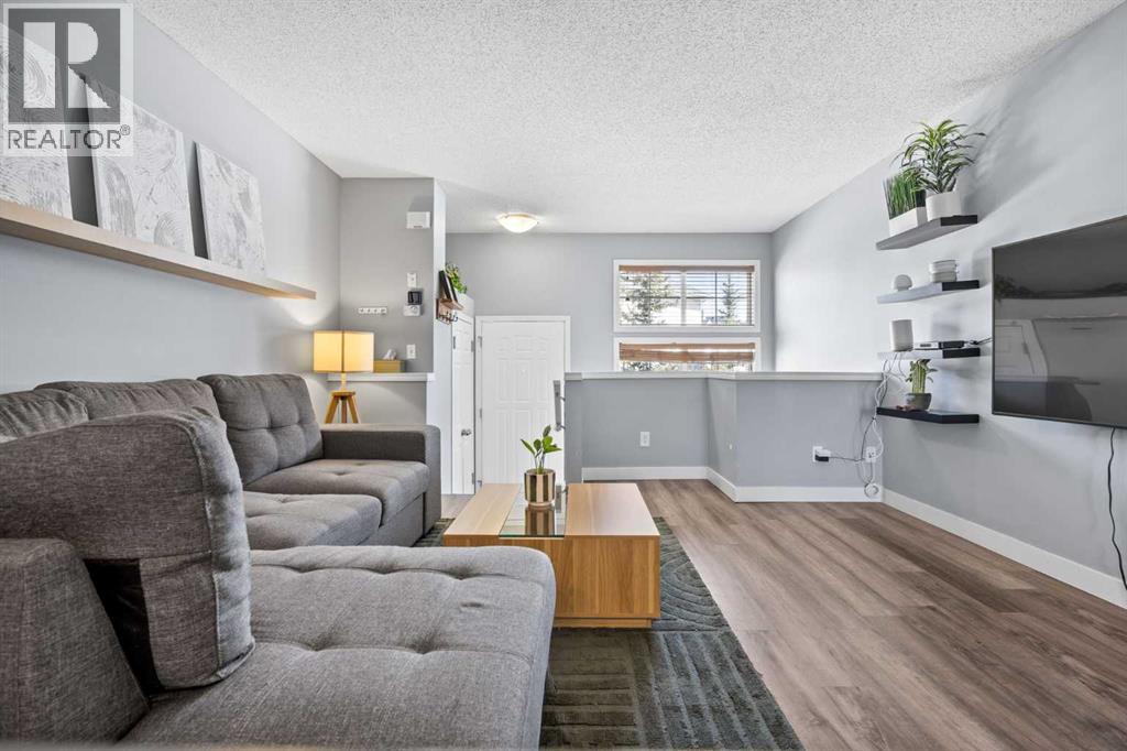 3065 New Brighton Gardens Se, Calgary, Alberta  T2Z 0A4 - Photo 8 - A2304080