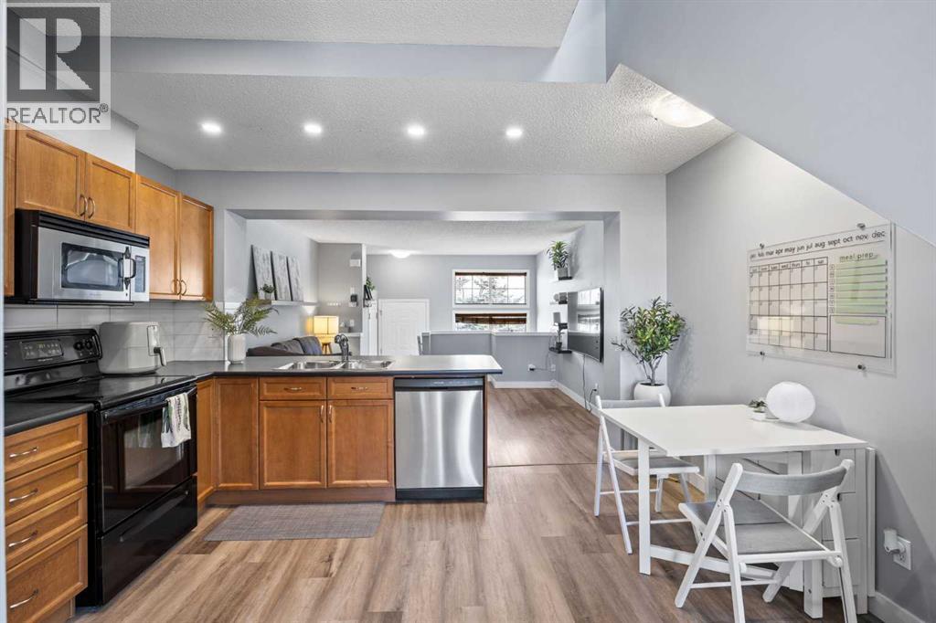 3065 New Brighton Gardens Se, Calgary, Alberta  T2Z 0A4 - Photo 14 - A2304080