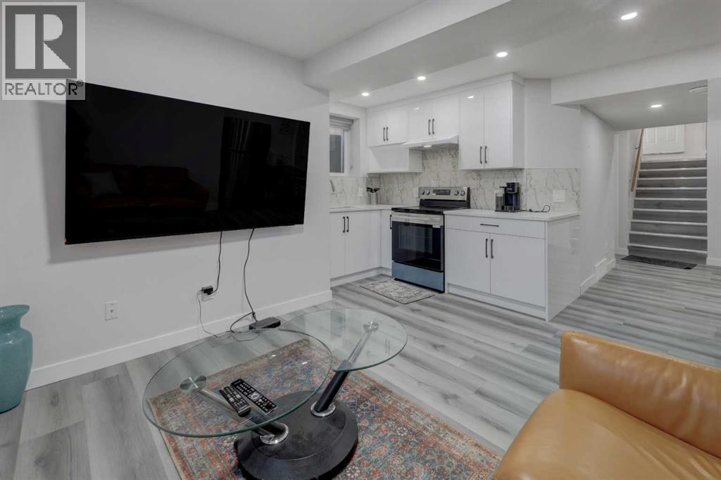 17 Royal Birch Way NW, Calgary, Alberta  T3G 5X8 - Photo 23 - A2304084