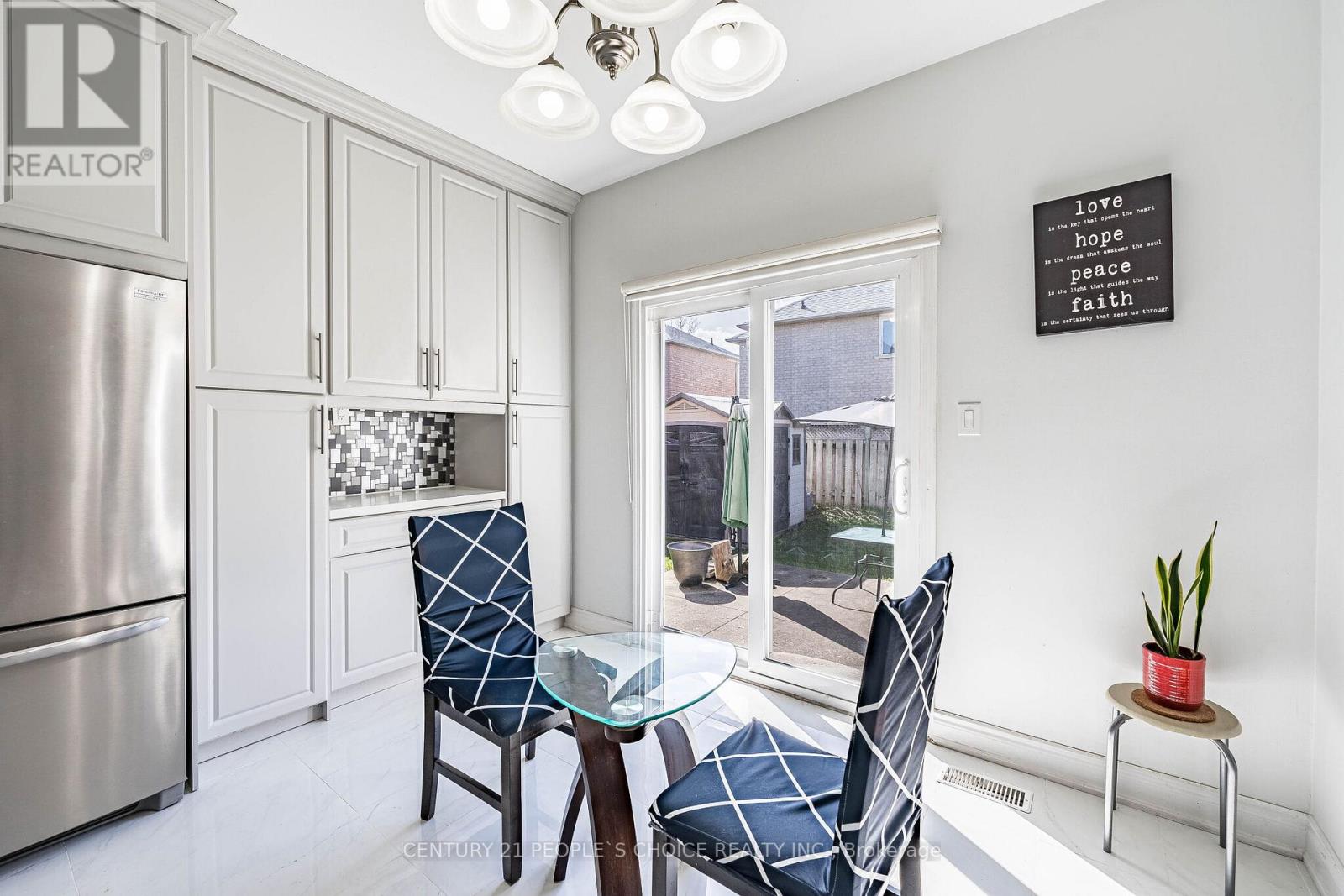 23 Smoothwater Street, Brampton, Ontario  L6R 2G2 - Photo 16 - W13024702