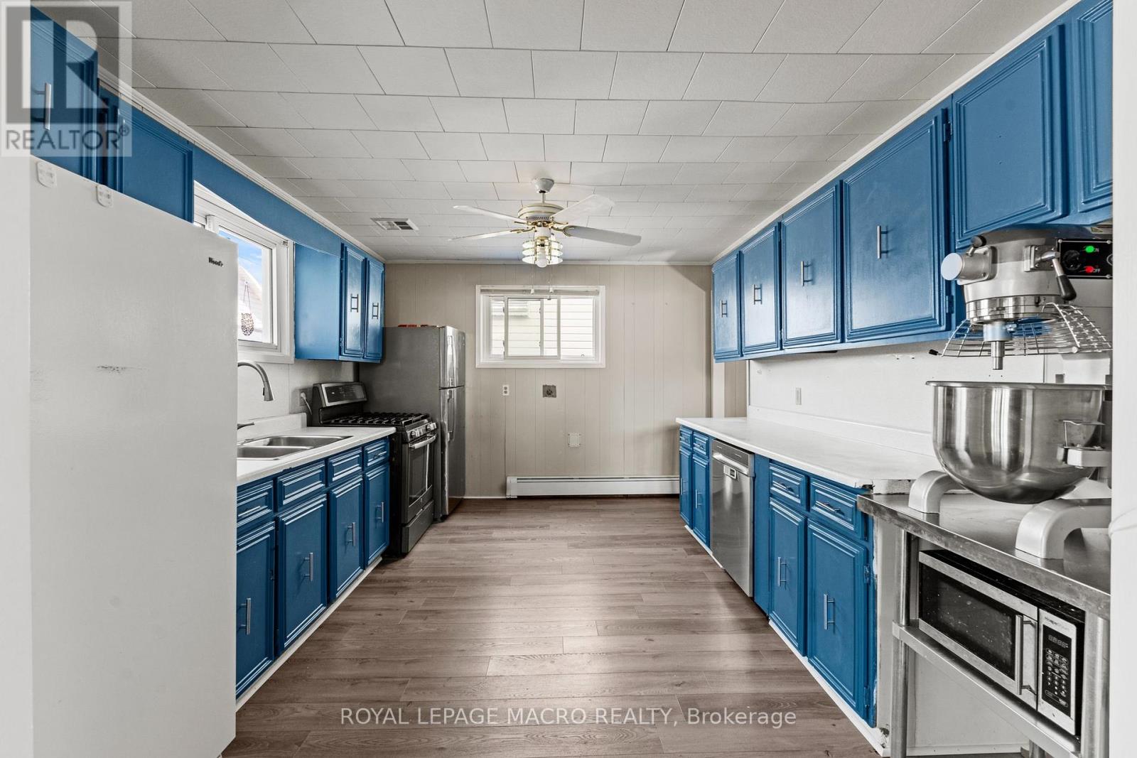 205 Mitchell Street, Port Colborne (East Village), Ontario  L3K 1Y4 - Photo 14 - X13032190