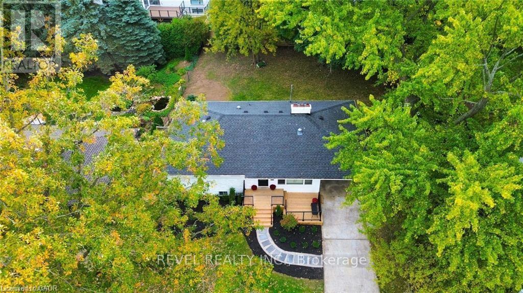 95 Seneca Drive, Hamilton (Ancaster), Ontario  L9G 3B7 - Photo 33 - X13032306