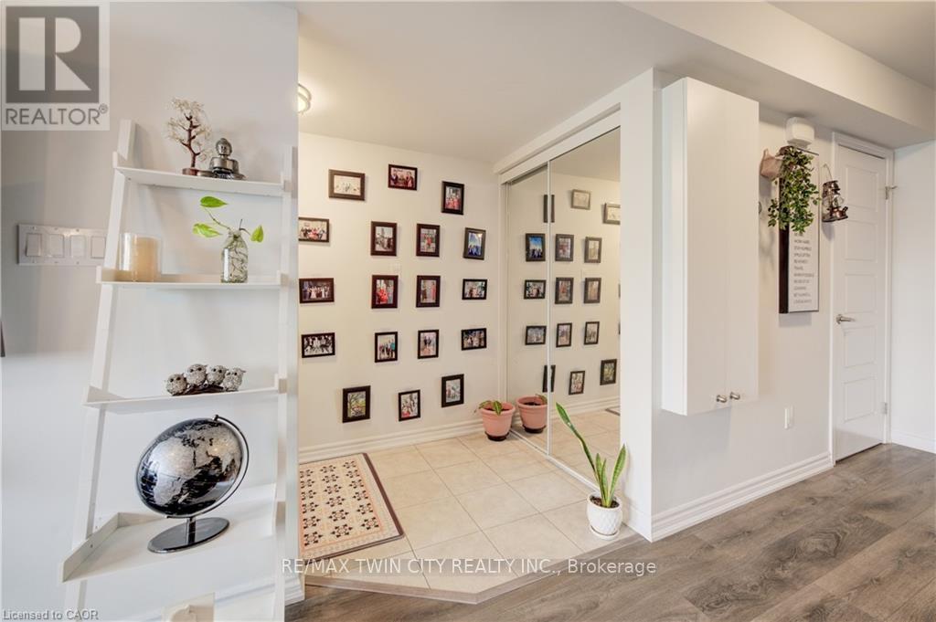 142 Daylily Lane, Kitchener, Ontario  N2R 0L7 - Photo 14 - X13032350