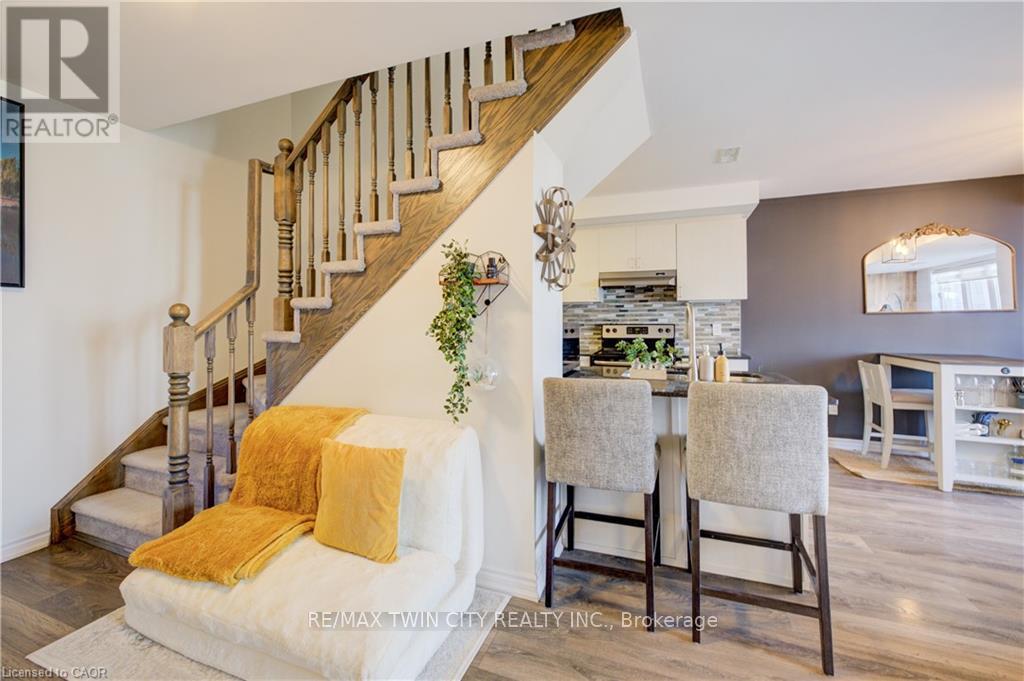 142 Daylily Lane, Kitchener, Ontario  N2R 0L7 - Photo 15 - X13032350