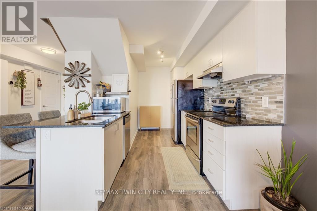 142 Daylily Lane, Kitchener, Ontario  N2R 0L7 - Photo 16 - X13032350