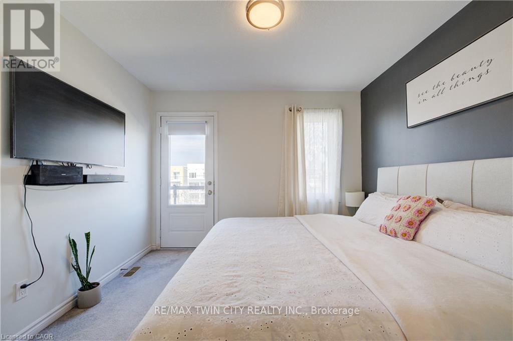 142 Daylily Lane, Kitchener, Ontario  N2R 0L7 - Photo 27 - X13032350