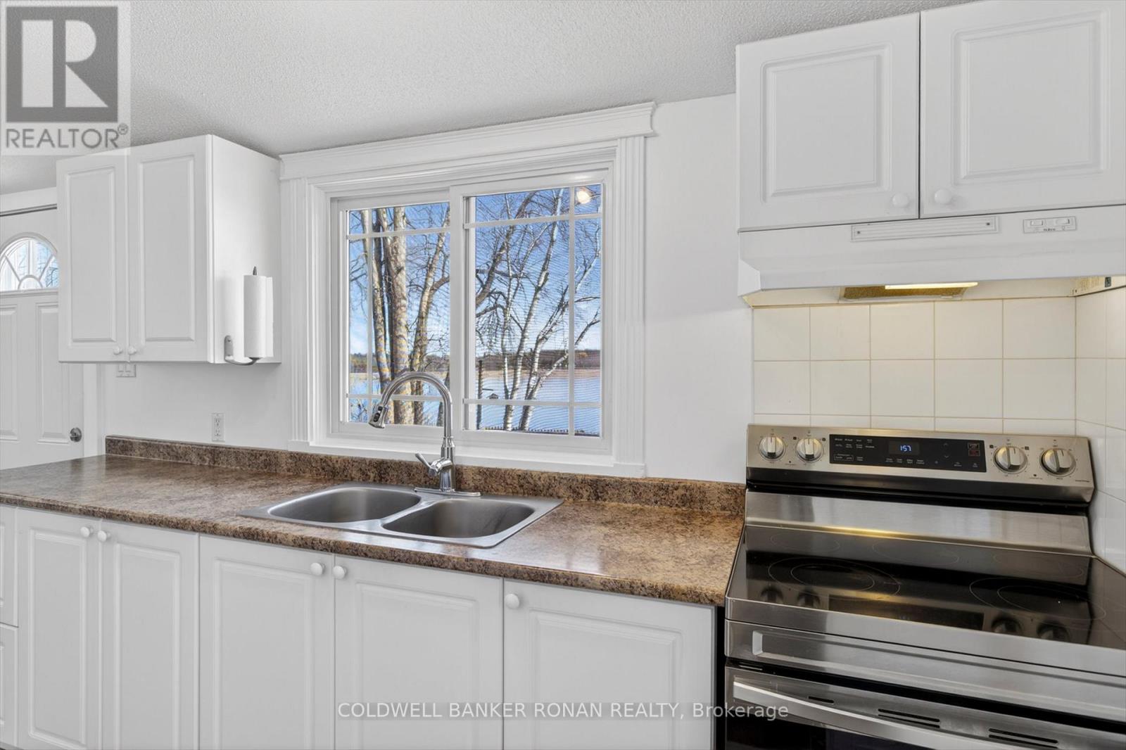 1853 Youngs Point Road, Selwyn, Ontario  K0L 2H0 - Photo 15 - X13032408