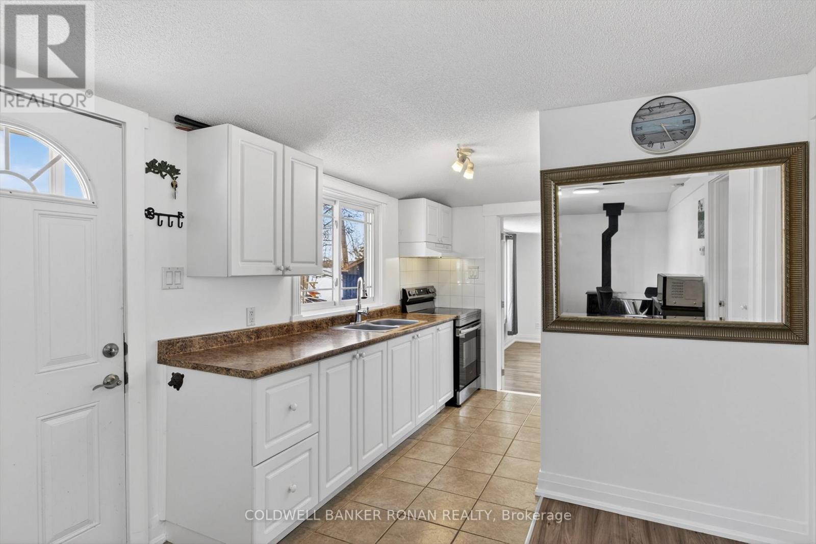 1853 Youngs Point Road, Selwyn, Ontario  K0L 2H0 - Photo 31 - X13032408