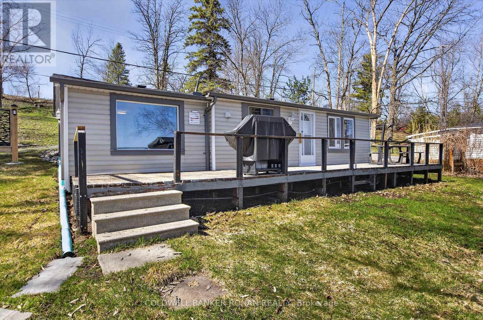 1853 Youngs Point Road, Selwyn, Ontario  K0L 2H0 - Photo 5 - X13032408