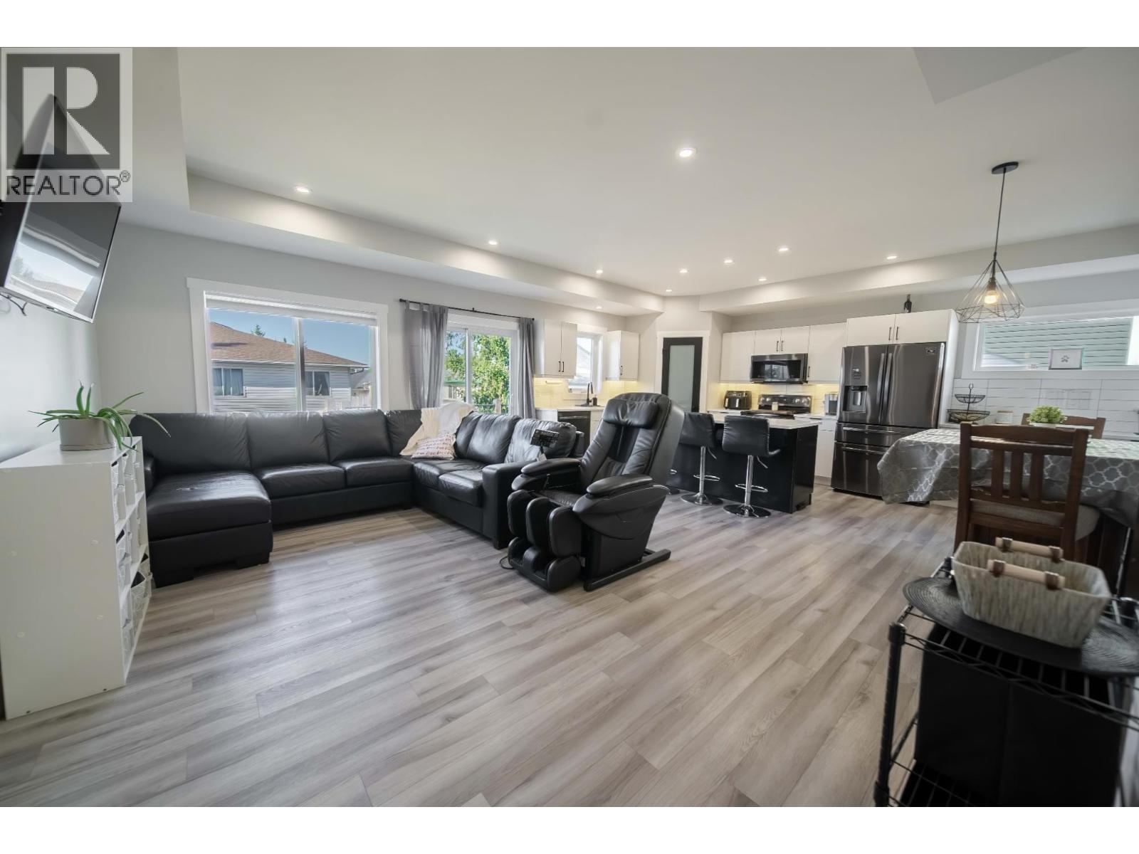 2992 Eagle Ridge Point N, Cranbrook, British Columbia  V1C 6K9 - Photo 3 - 10384491